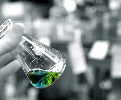 Balancing Benefits and Risks: Responsible Use of Research Chemicals in Australia